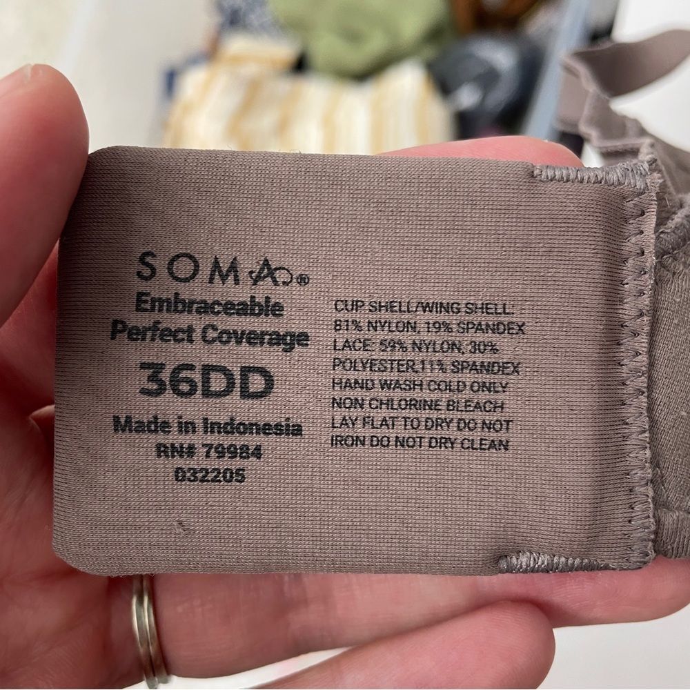 SOMA Intimates Embraceable Perfect Coverage Bra - Picture 8 of 8